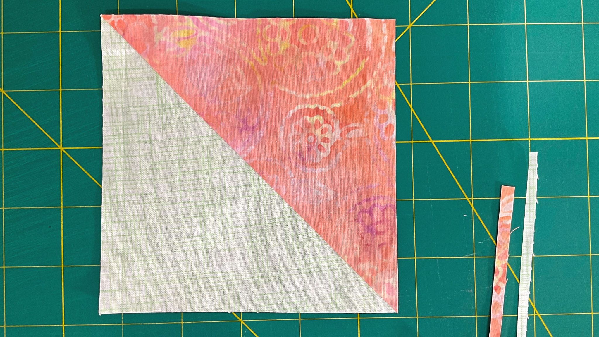 How to Make a Pinwheel Sawtooth Star Quilt Block - Create with Claudia