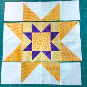 How to Make a Large Sawtooth Star in a Star Quilt Block - Create with ...