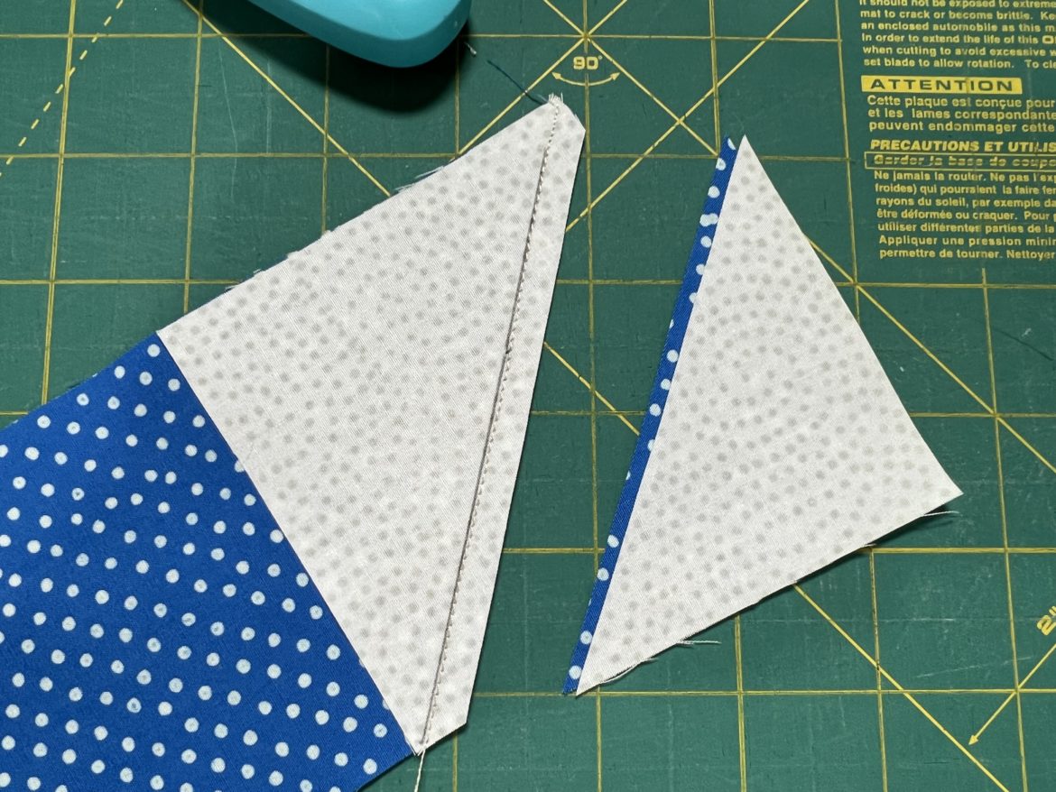 How to Make a Modern Double Arrow Quilt Block - Create with Claudia