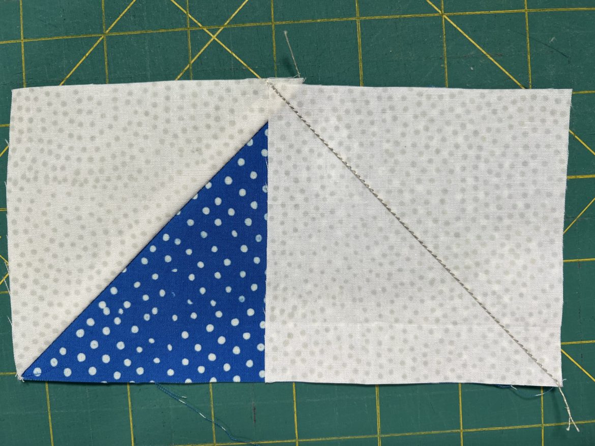 How To Make A Modern Double Arrow Quilt Block - Create With Claudia